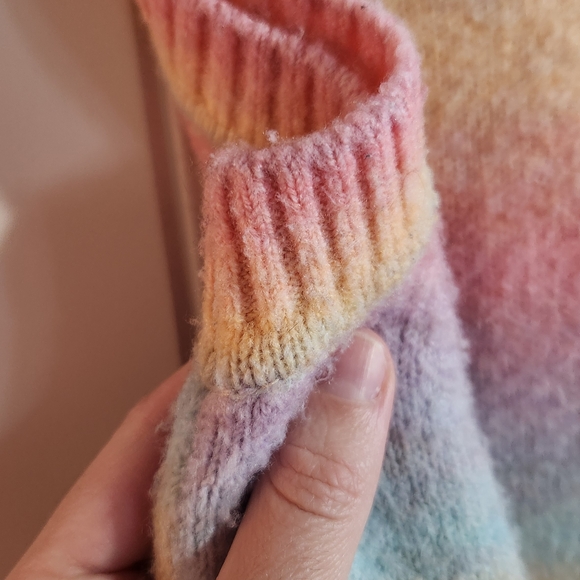 Multicolor Sleeveless Sweater Vest - Picture 7 of 7